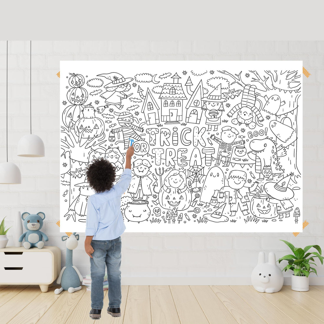 HALLOWEEN GIANT COLORING PAGE